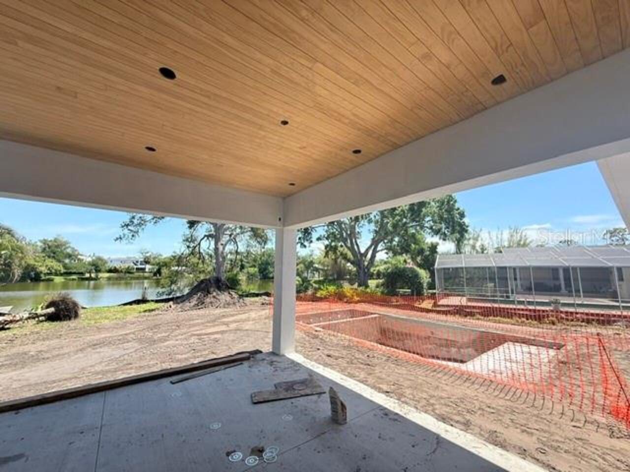 Listing Photo 6