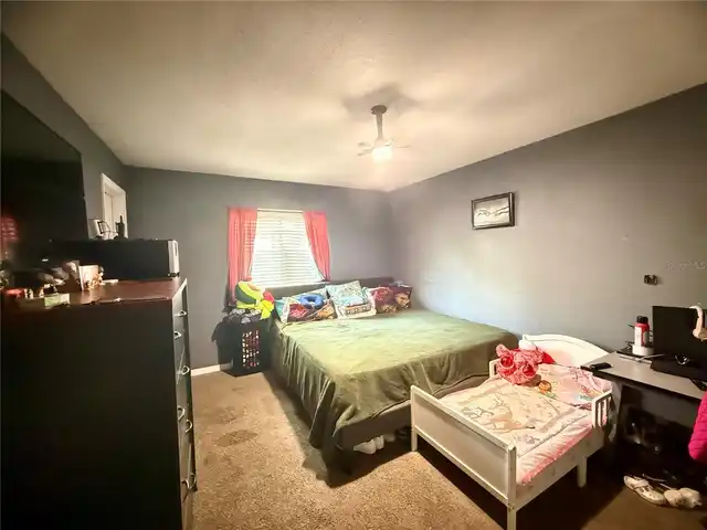 Listing Photo 8