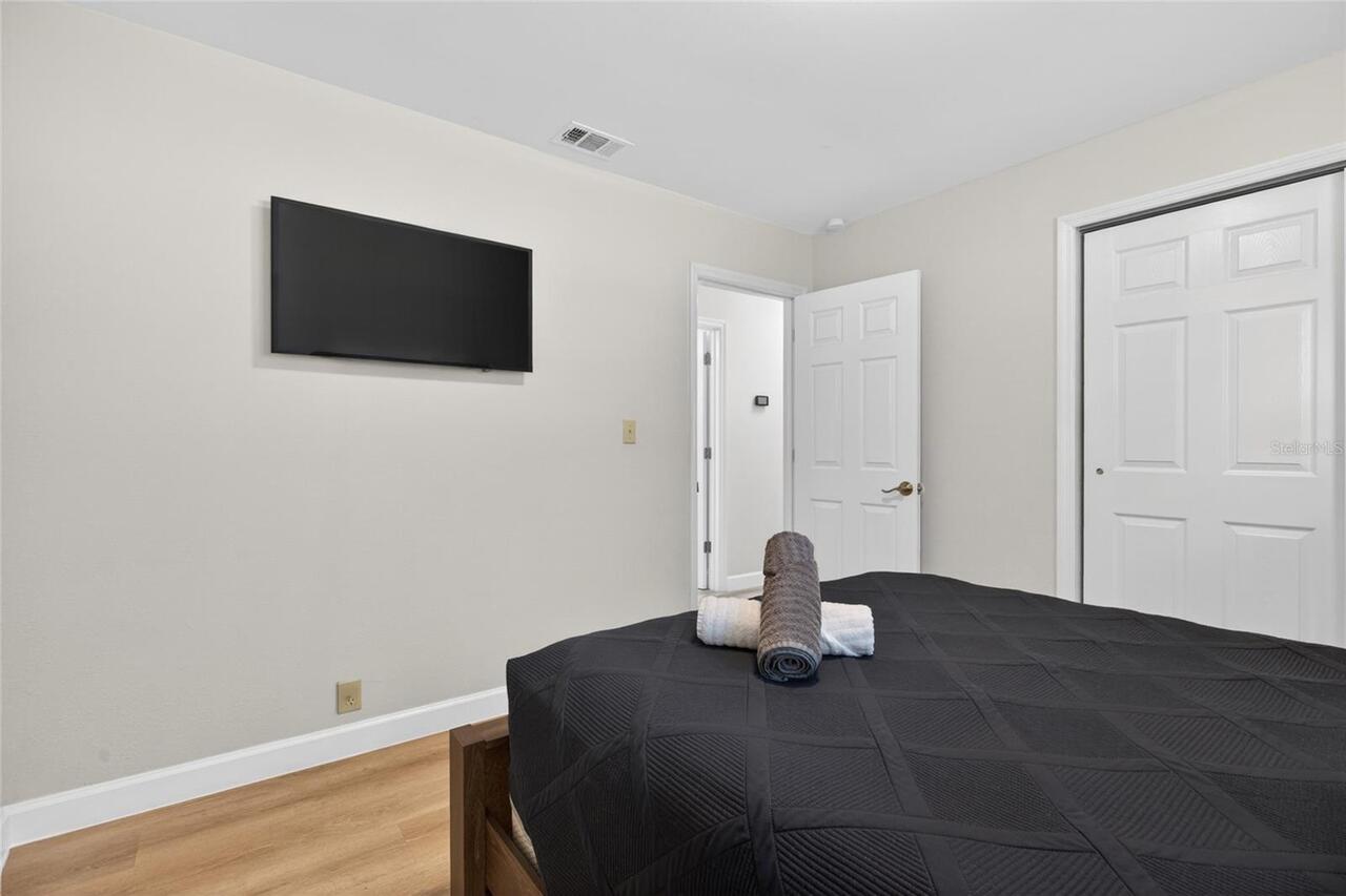 Listing Photo 20