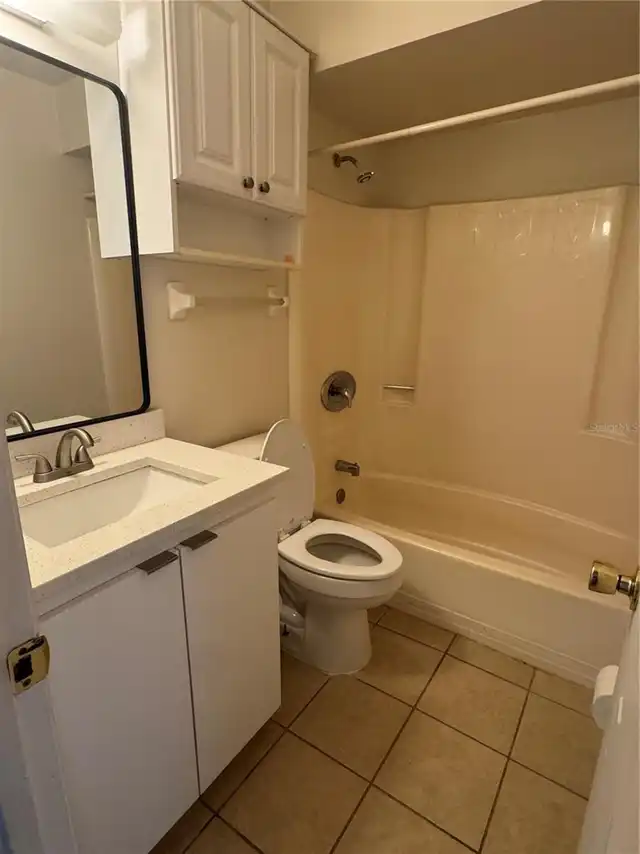 Listing Photo 16