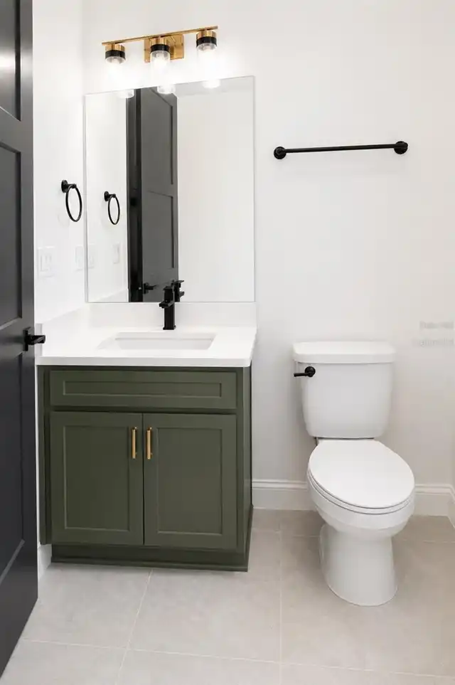 Listing Photo 32