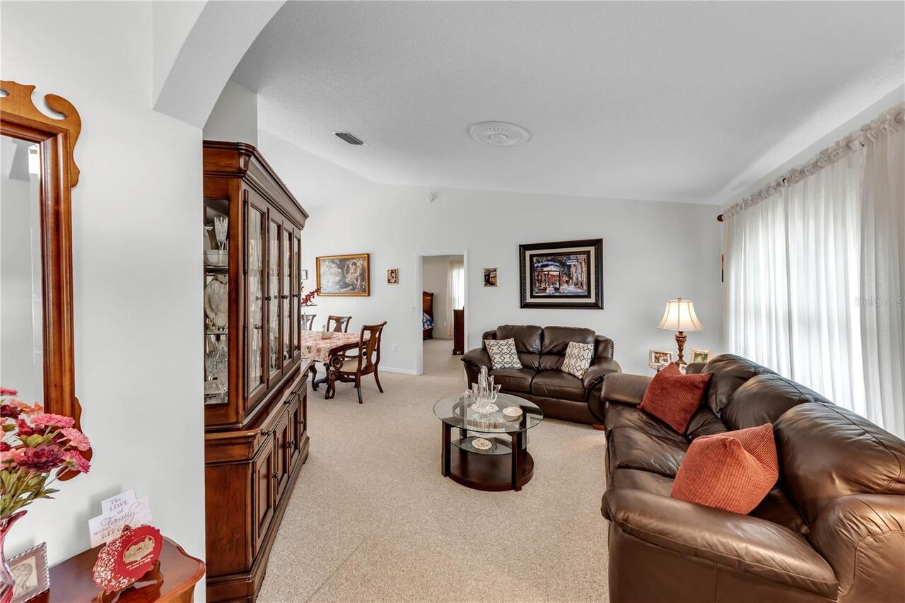 Listing Photo 14
