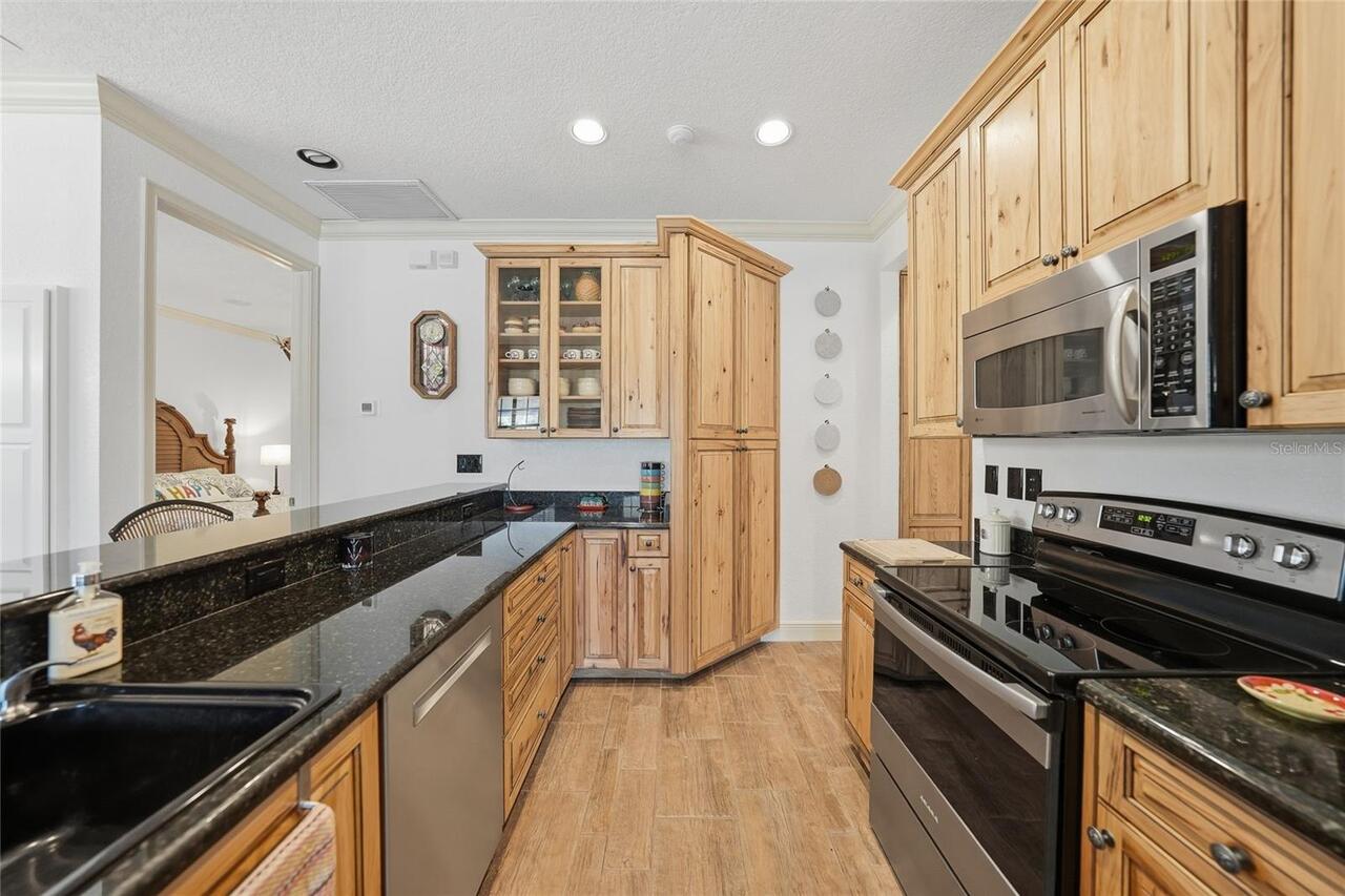 Listing Photo 7