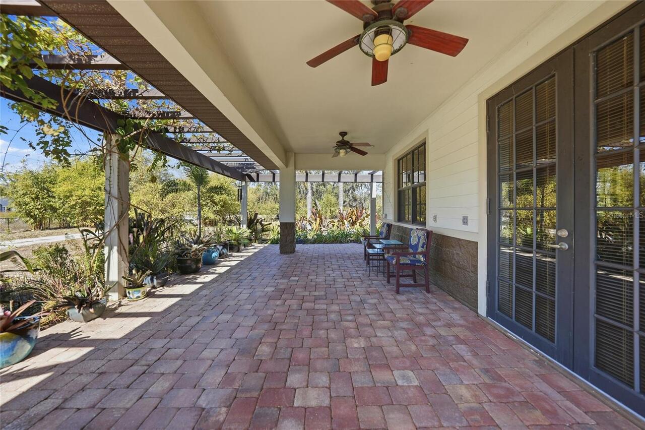 Listing Photo 18
