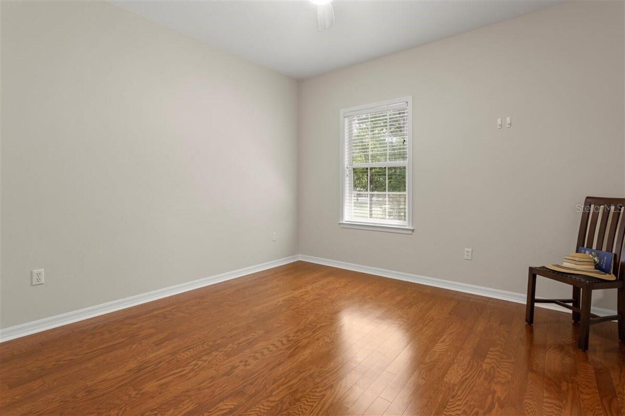 Listing Photo 28