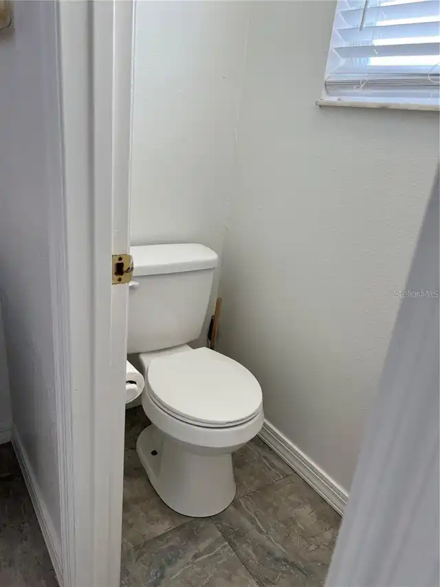 Listing Photo 12