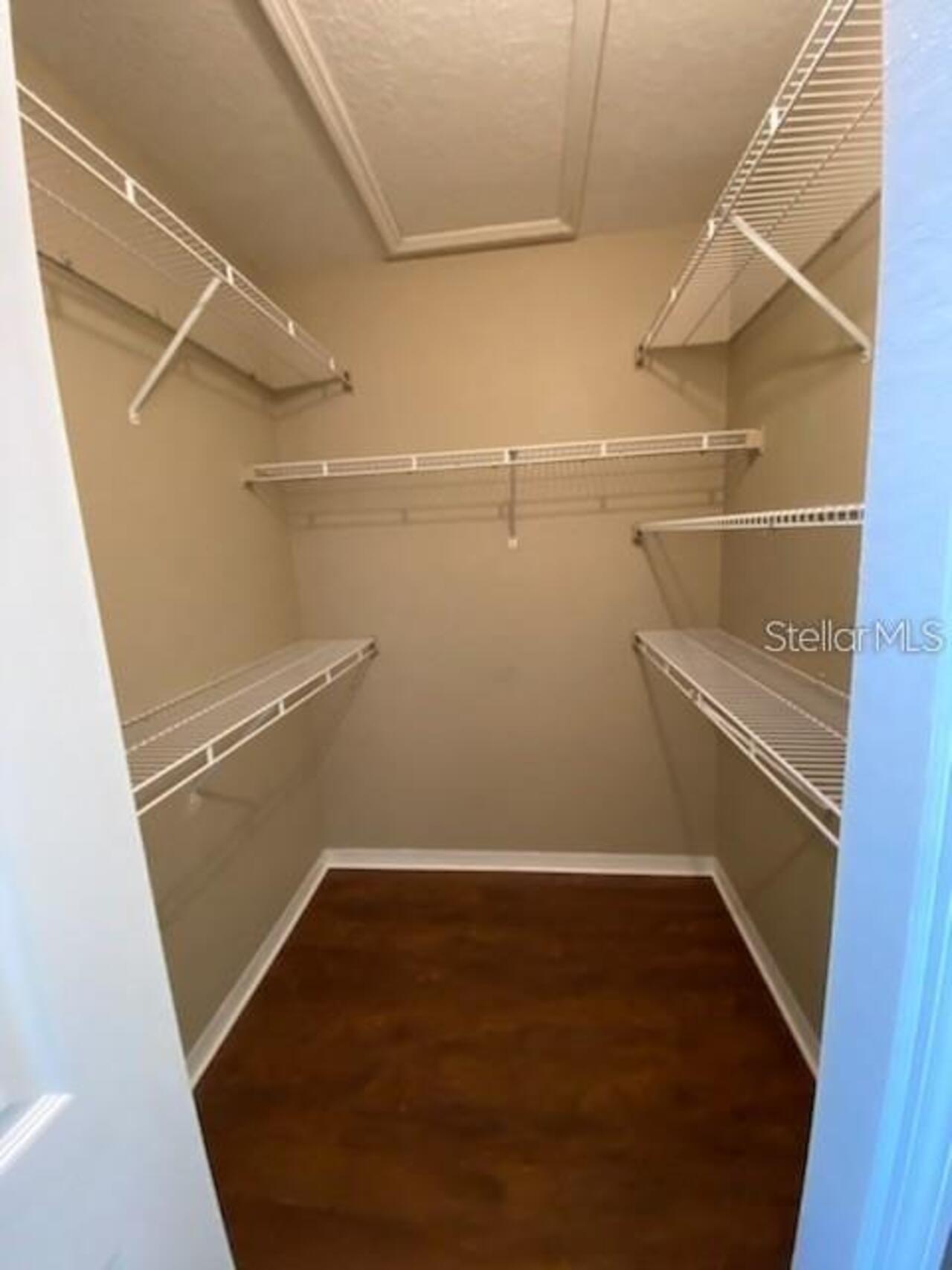 Listing Photo 9