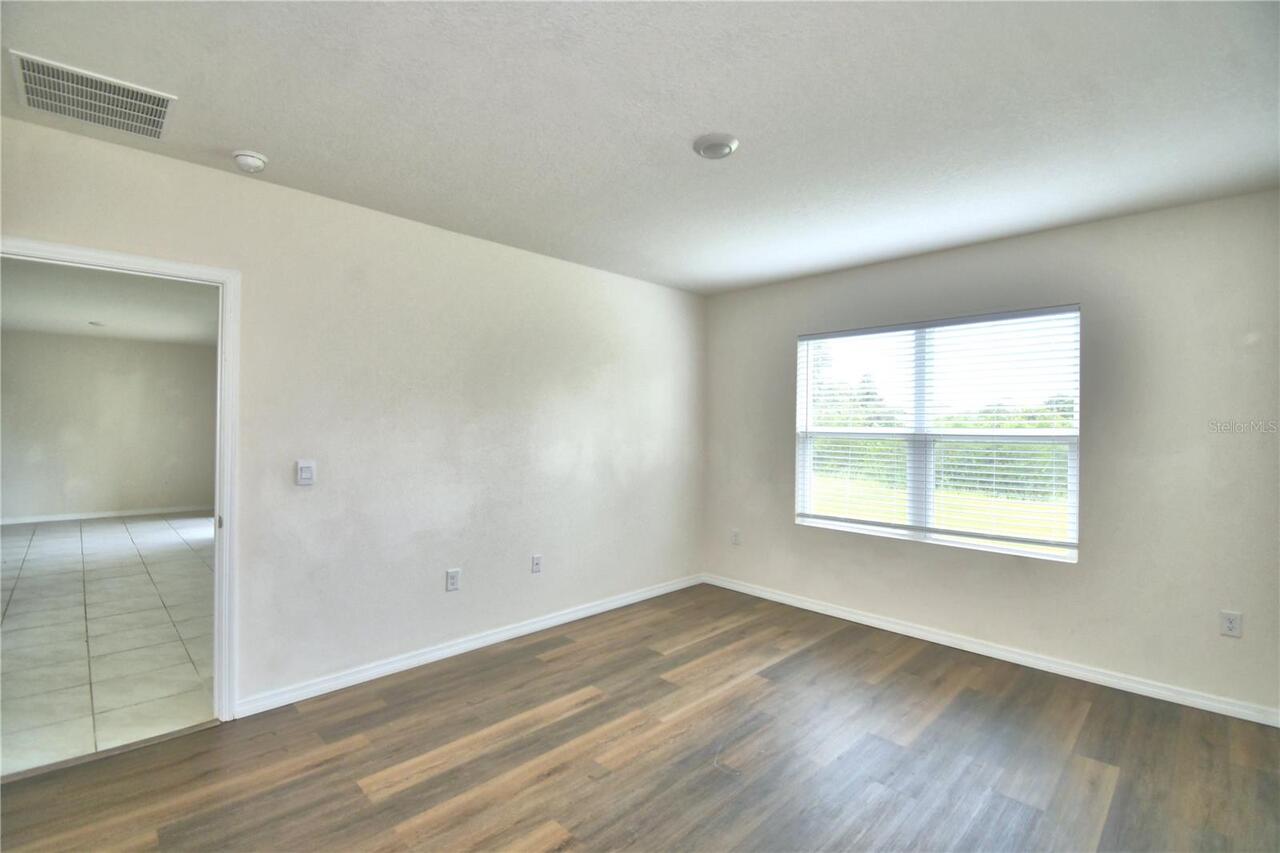 Listing Photo 41