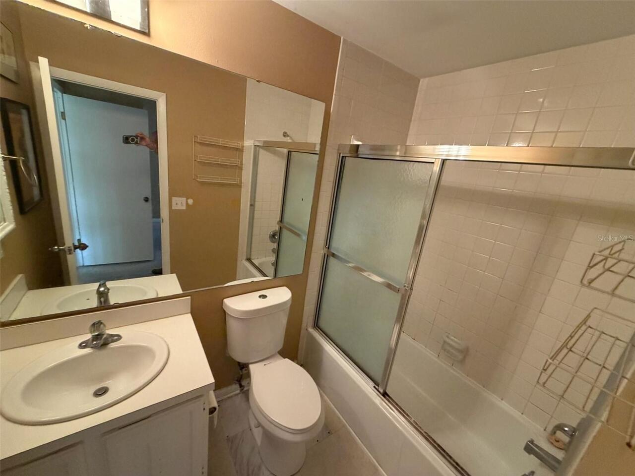 Listing Photo 10