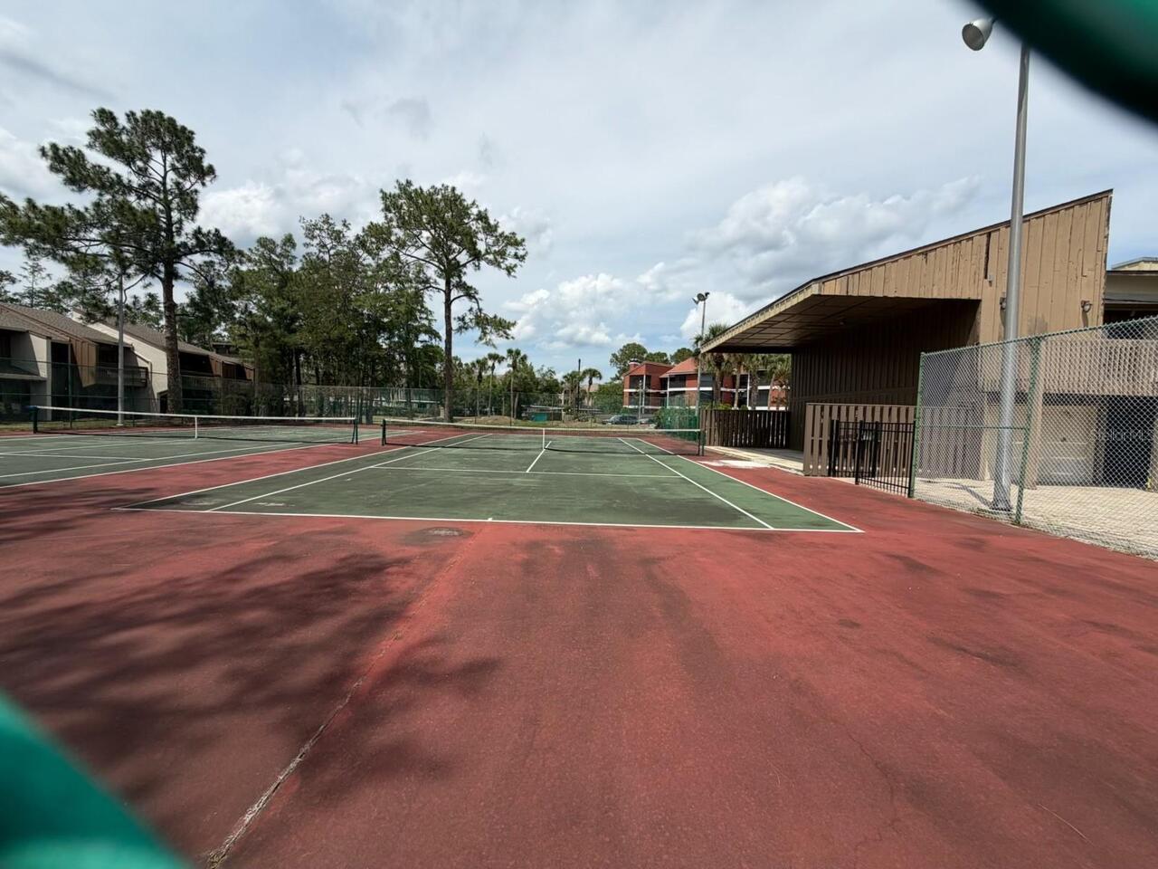 Listing Photo 16