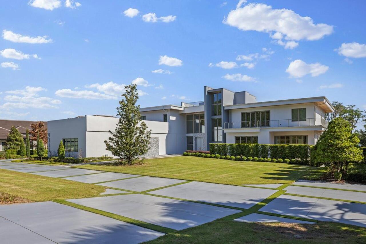 7BR, Home, 9BA, $12,350,000
Read More