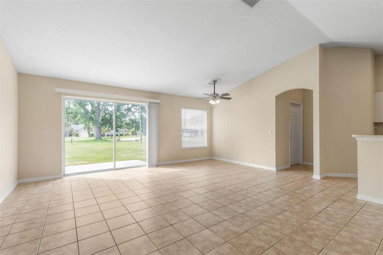 Listing Photo 7