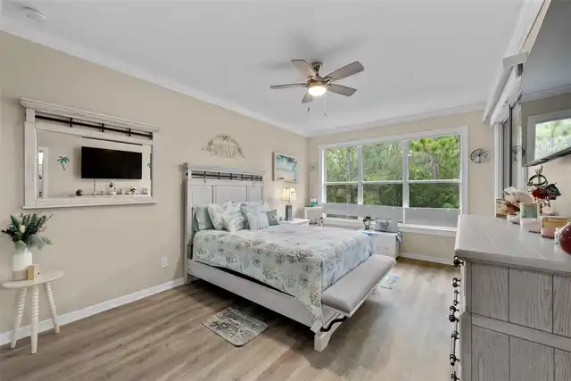 Listing Photo 20