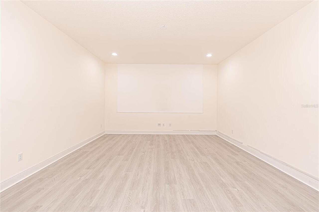 Listing Photo 37