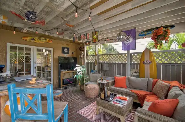 Listing Photo 18