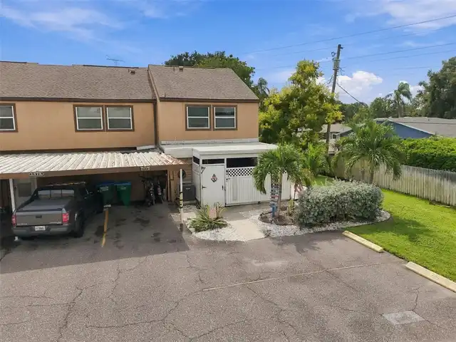 Listing Photo 22