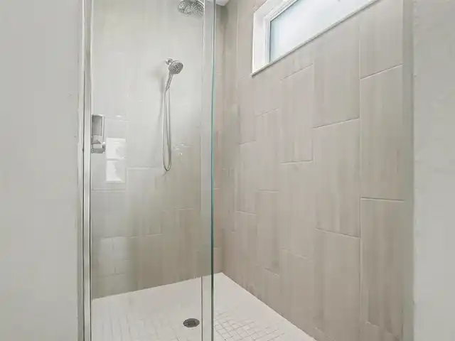 Listing Photo 21