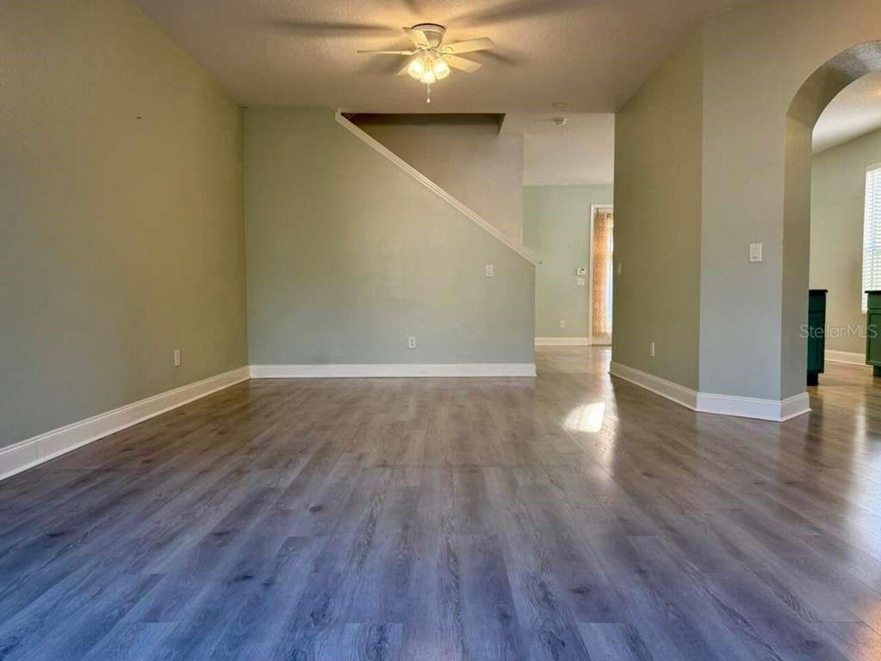 Listing Photo 8