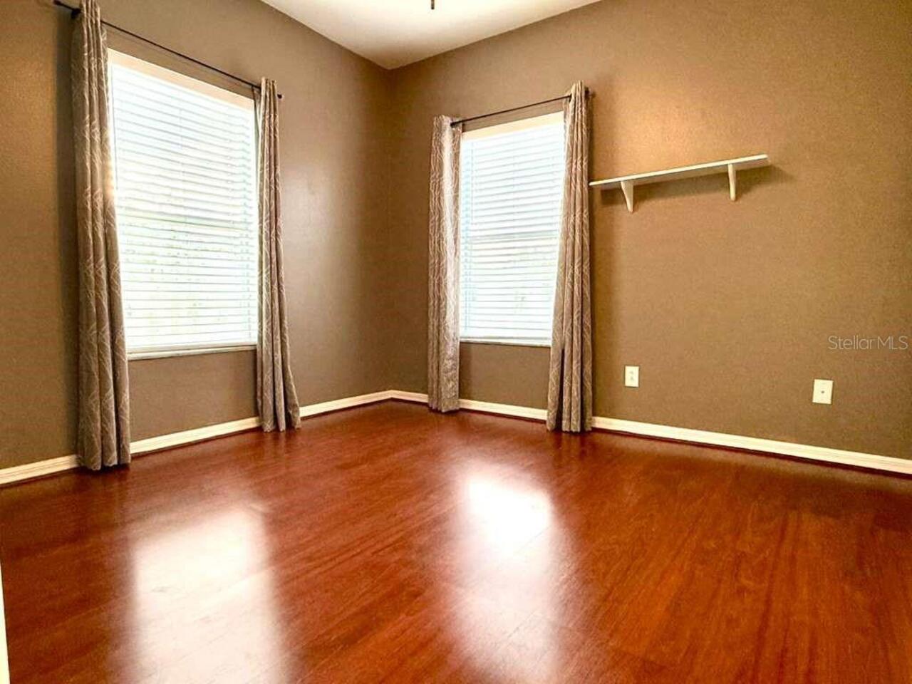 Listing Photo 18