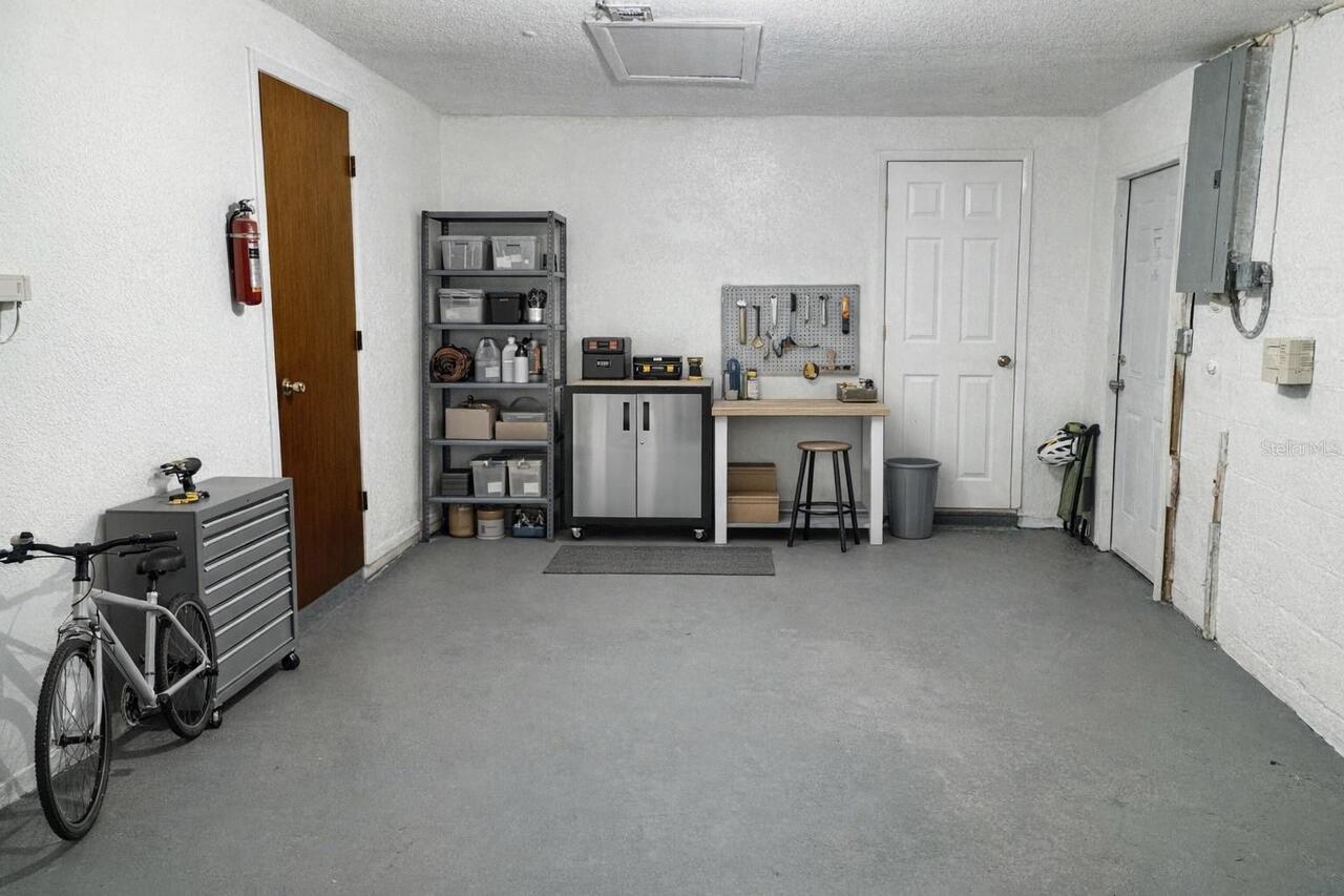 Listing Photo 8