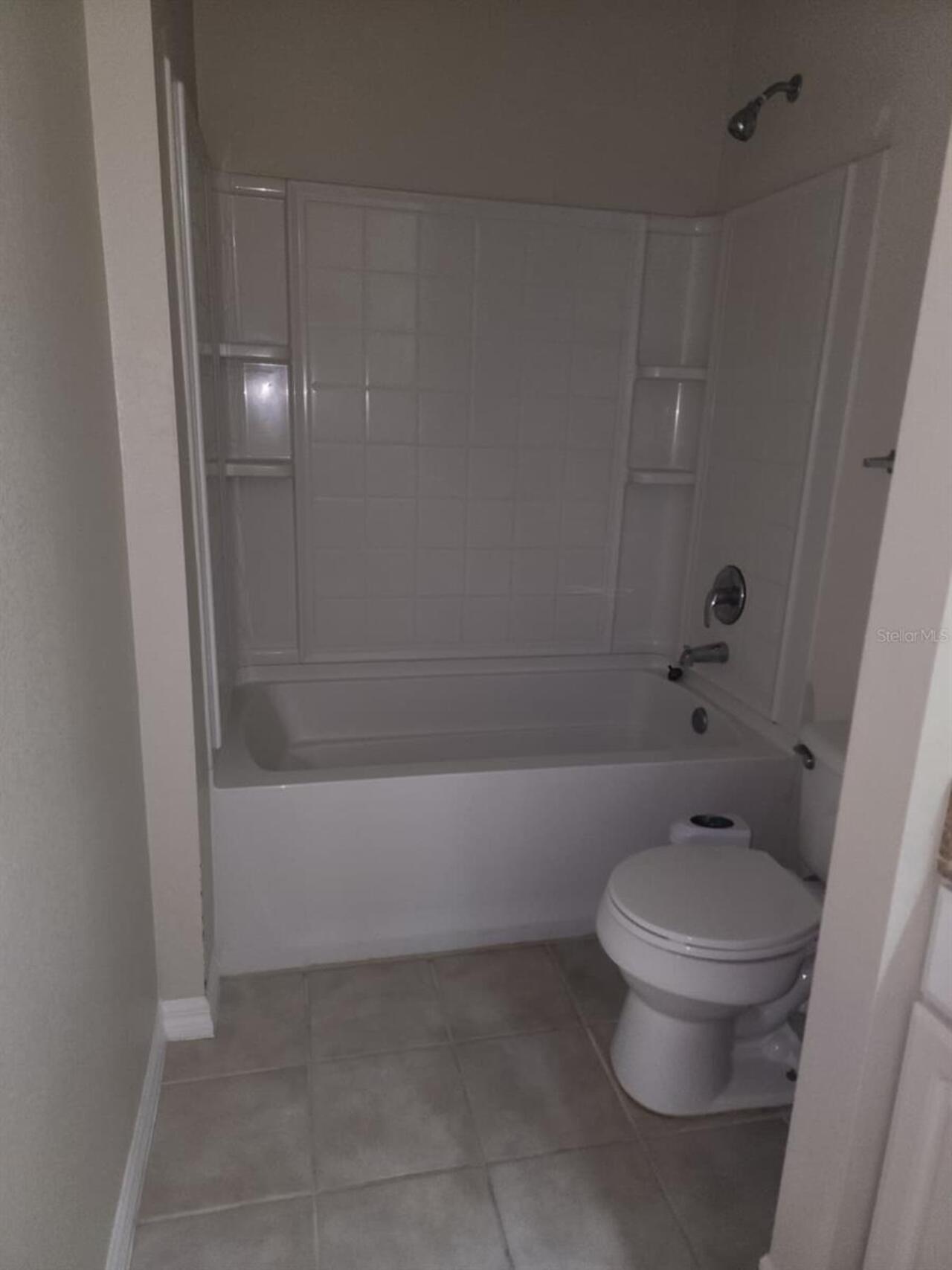 Listing Photo 16