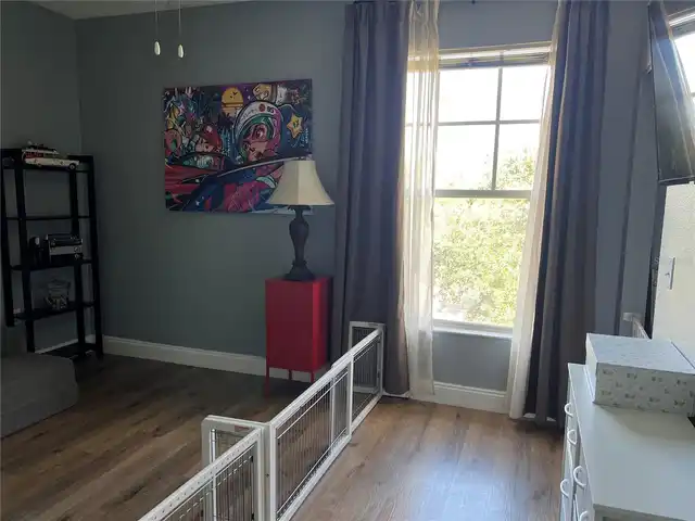 Listing Photo 18