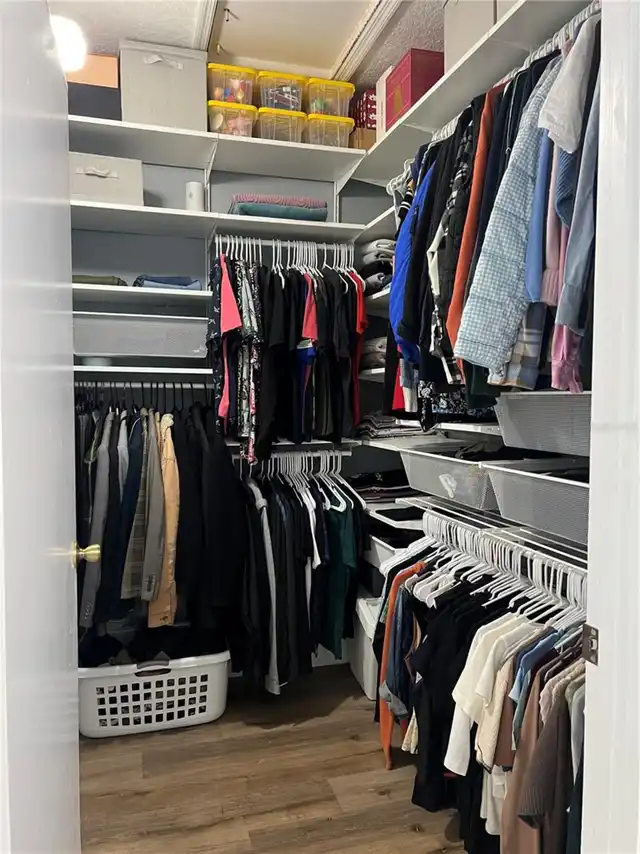 Listing Photo 38