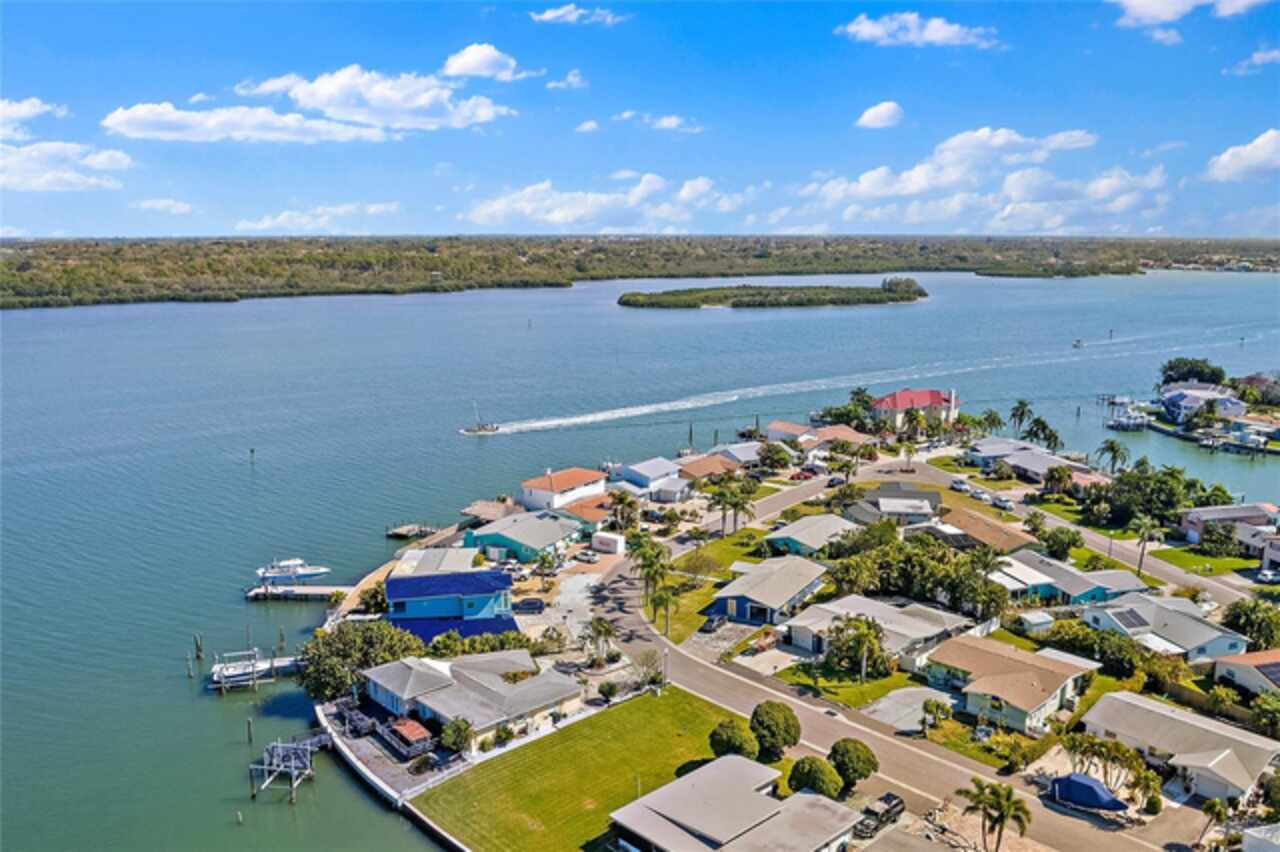 Redington Shores Real Estate