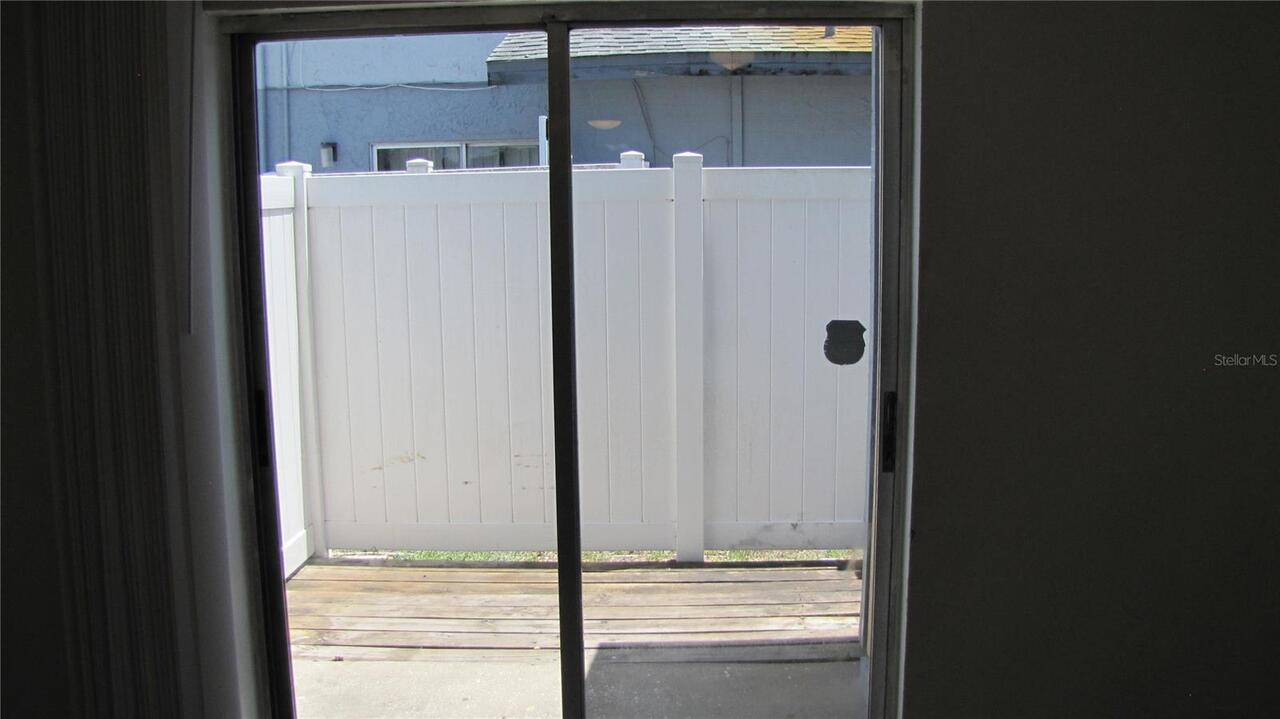 Listing Photo 12