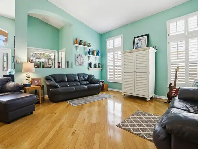 Listing Photo 14