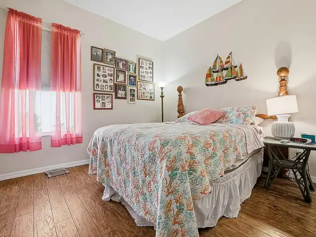 Listing Photo 15