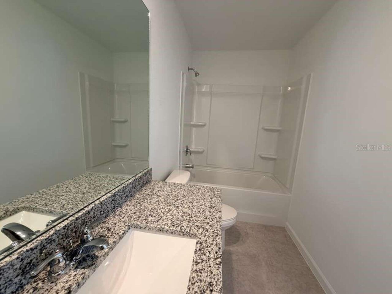 Listing Photo 19