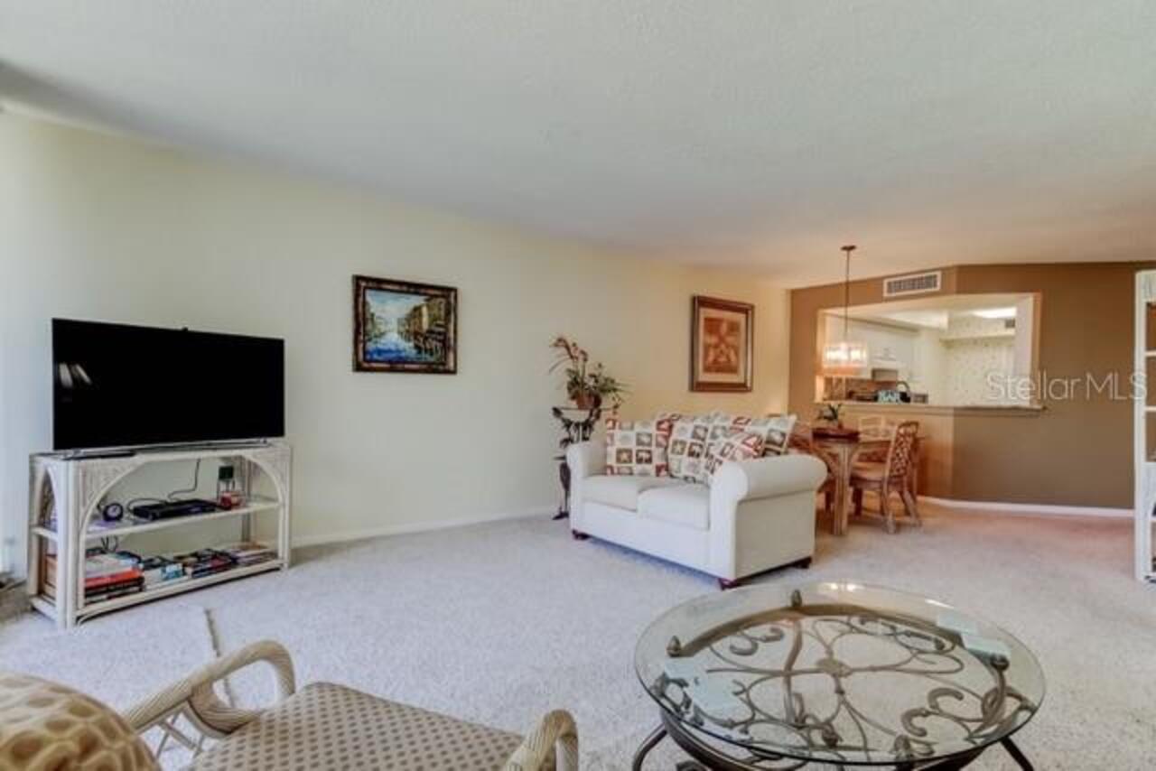 Listing Photo 7
