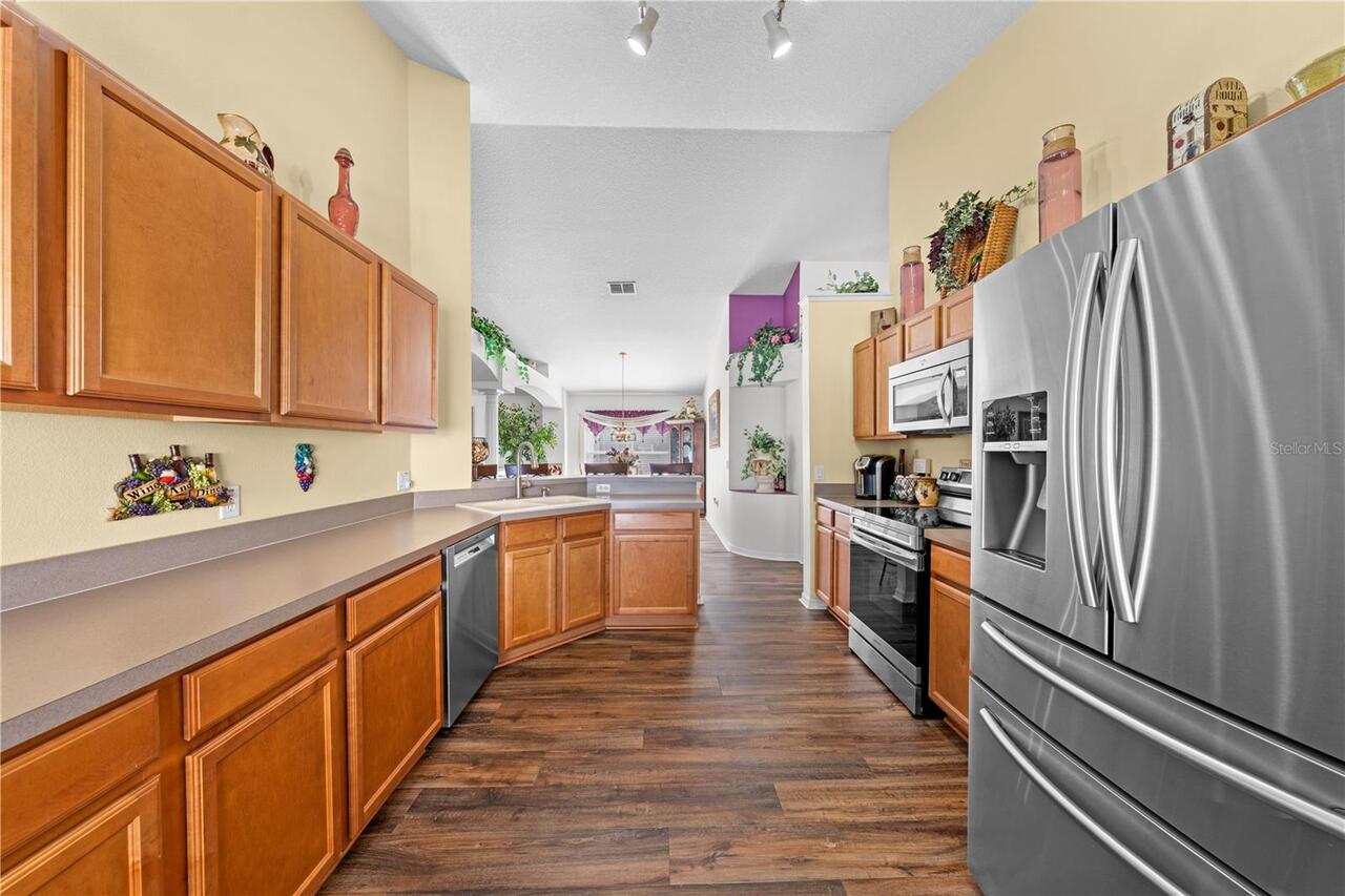 Listing Photo 16