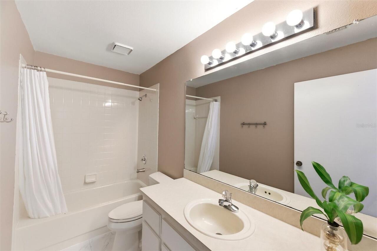 Listing Photo 42