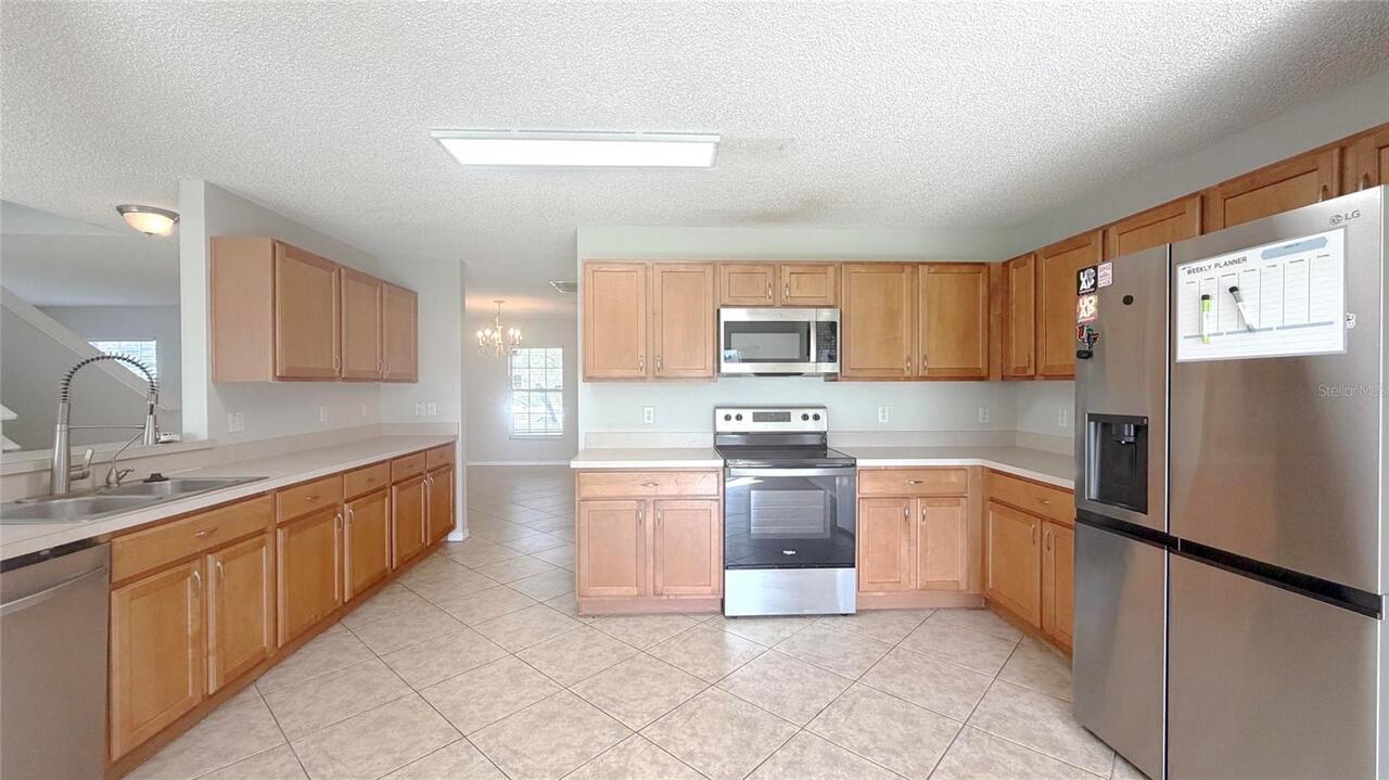 Listing Photo 8