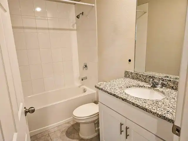 Listing Photo 17