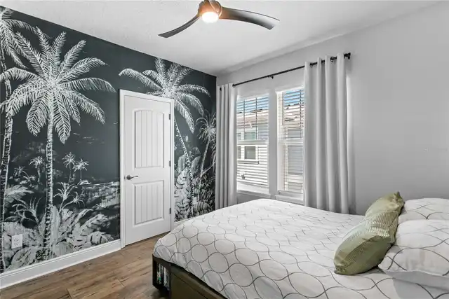 Listing Photo 17