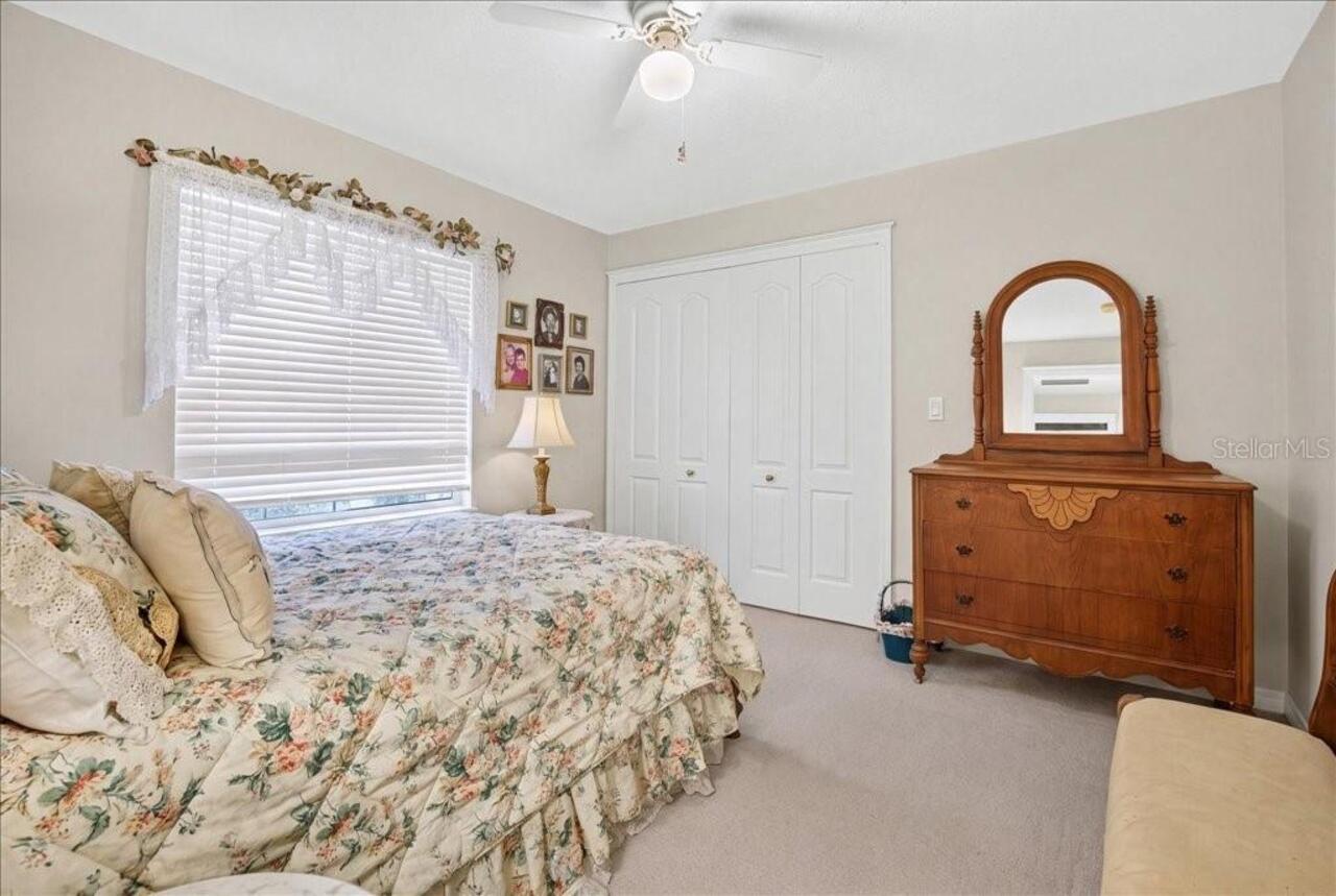 Listing Photo 14