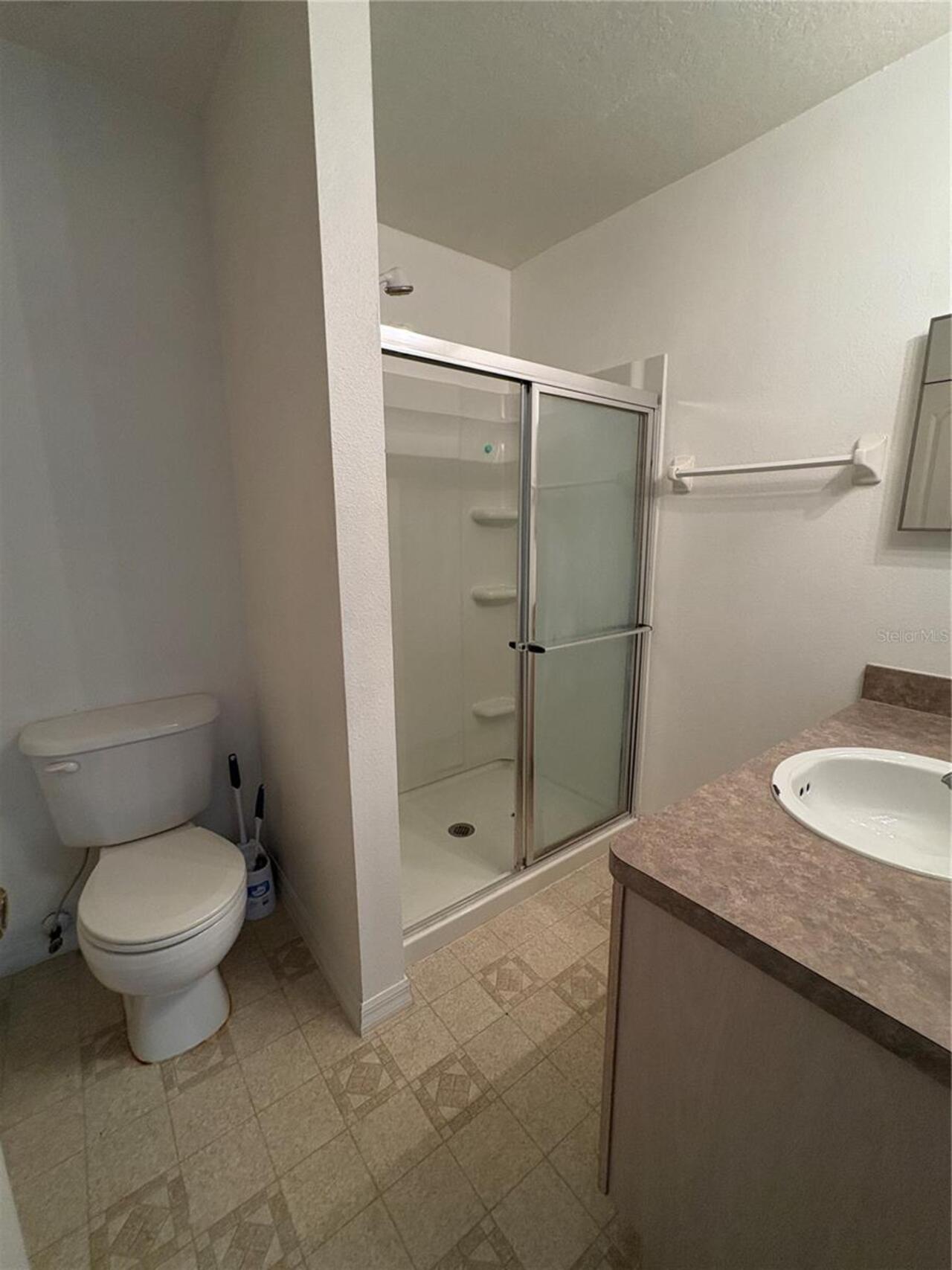 Listing Photo 7