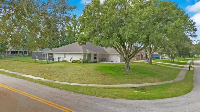 Listing Photo 28