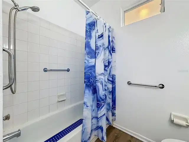 Listing Photo 35