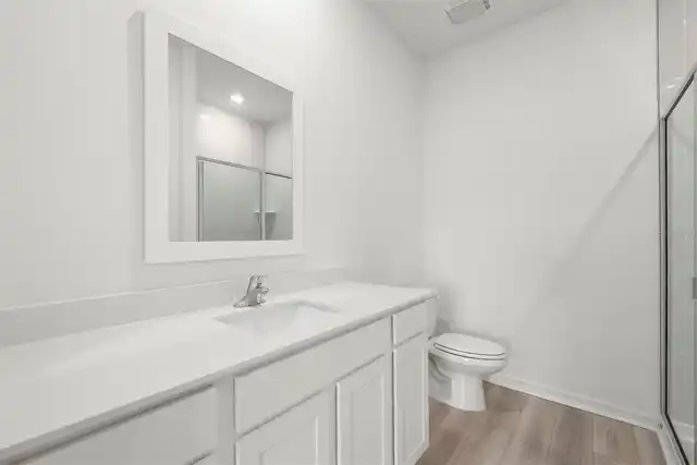 Listing Photo 11