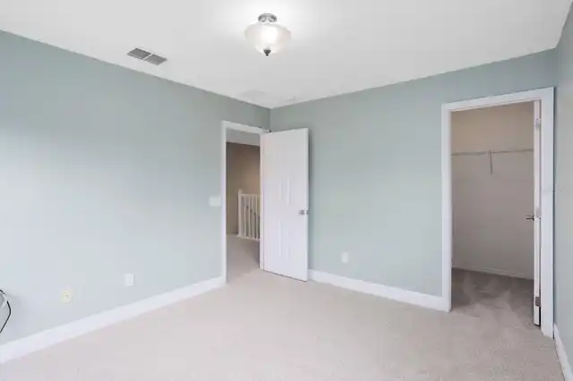 Listing Photo 28