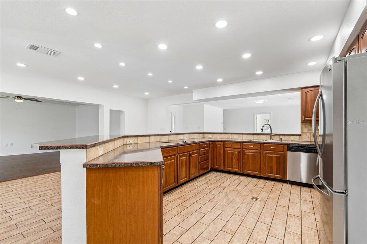 Listing Photo 19