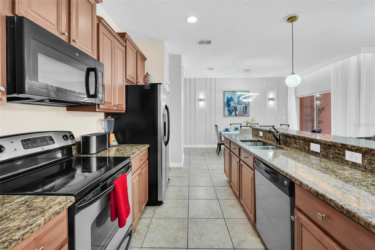 Listing Photo 10