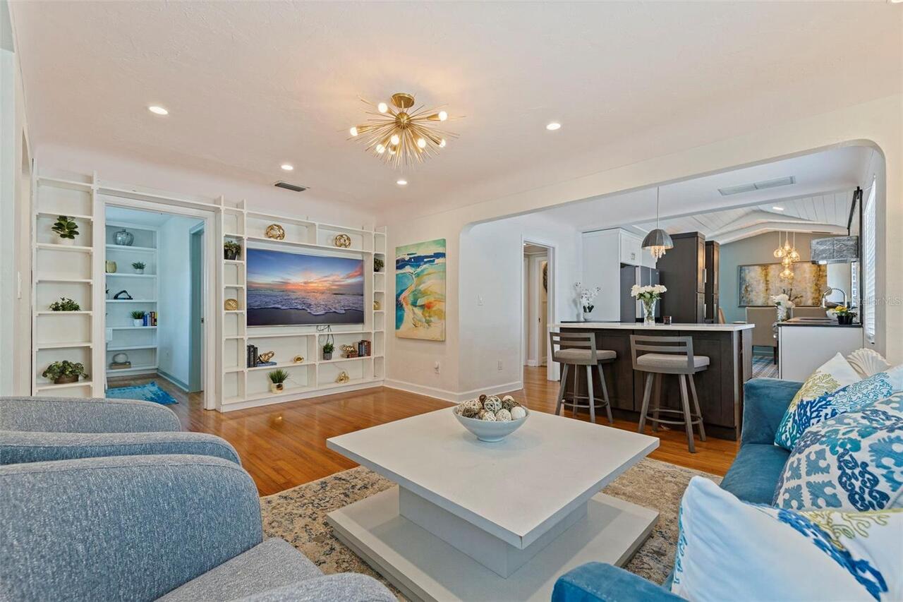 Listing Photo 8