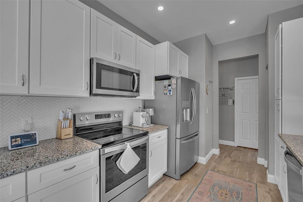 Listing Photo 17
