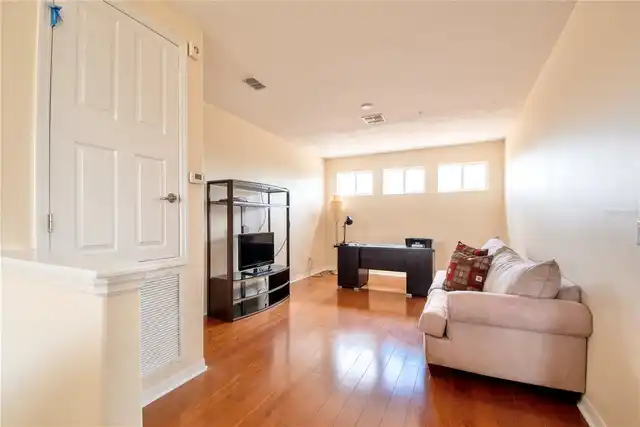 Listing Photo 13