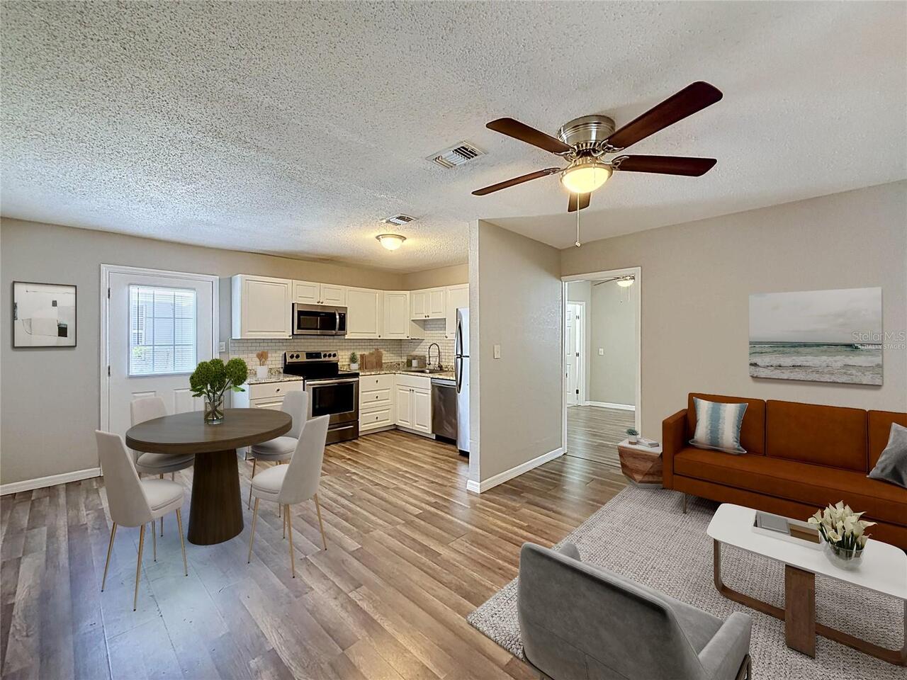 Listing Photo 10